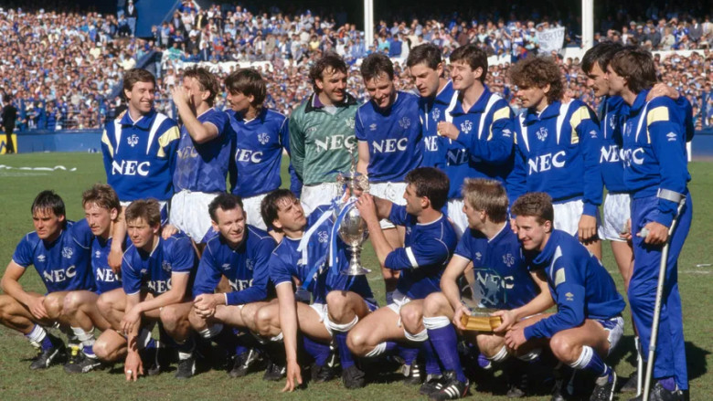 Everton - 9 Gelar