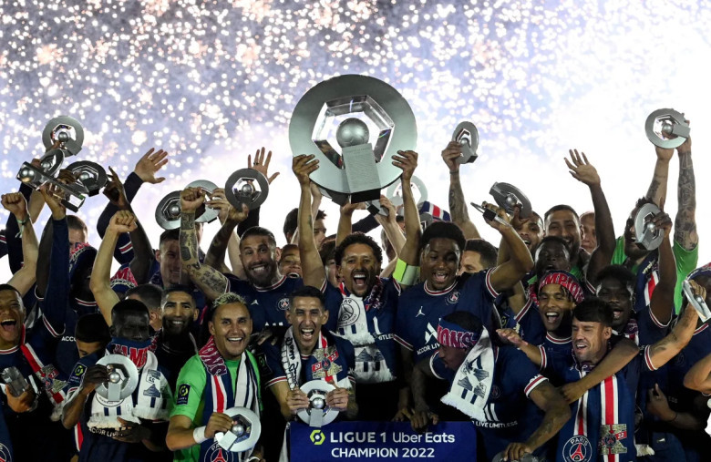 Paris Saint-Germain - 11 Gelar