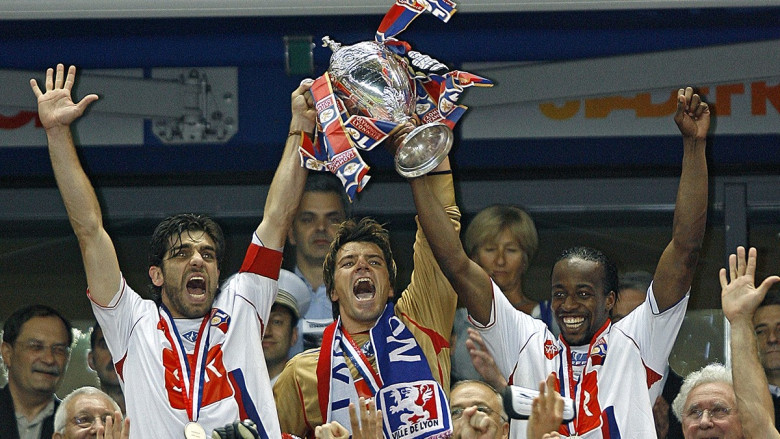 Olympique Lyon - 7 Gelar