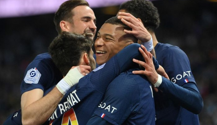 Hasil Akhir PSG vs Ajaccio: Skor 5-0