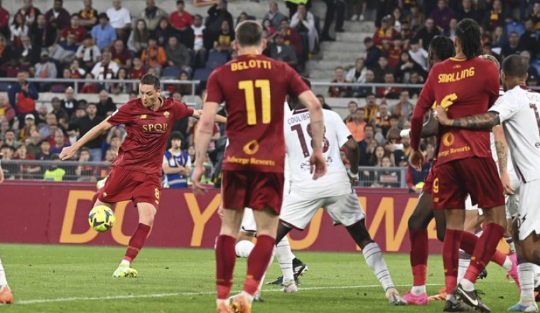 Hasil Akhir AS Roma vs Salernitana: Skor 2-2