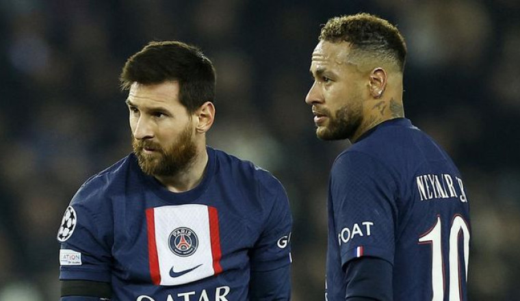 Neymar Diminta Ikuti Jejak Messi Keluar dari PSG