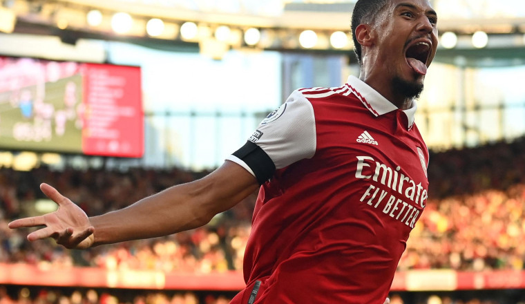 Manchester United Coba Bajak William Saliba dari Arsenal?