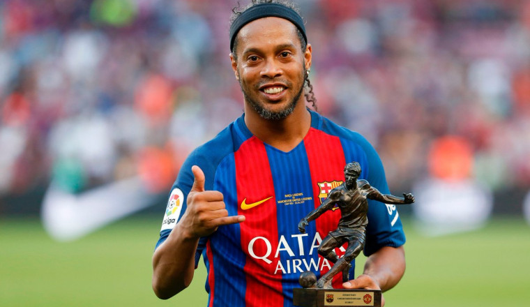 Gol Berkelas Dari Sang Maestro Ronaldinho