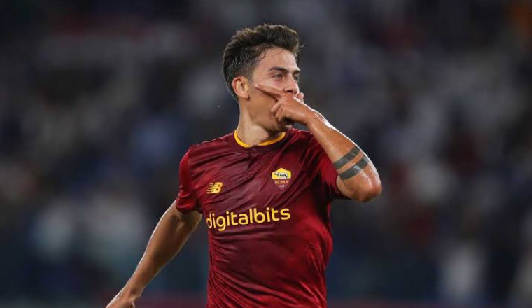 Gemuruh Penonton di Olimpico Merayakan Gol Paulo Dybala