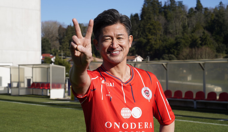Resmi!Kazuyoshi Miura,Pesepakbola Profesional Tertua Perpanjang Kontrak di Oliveirense