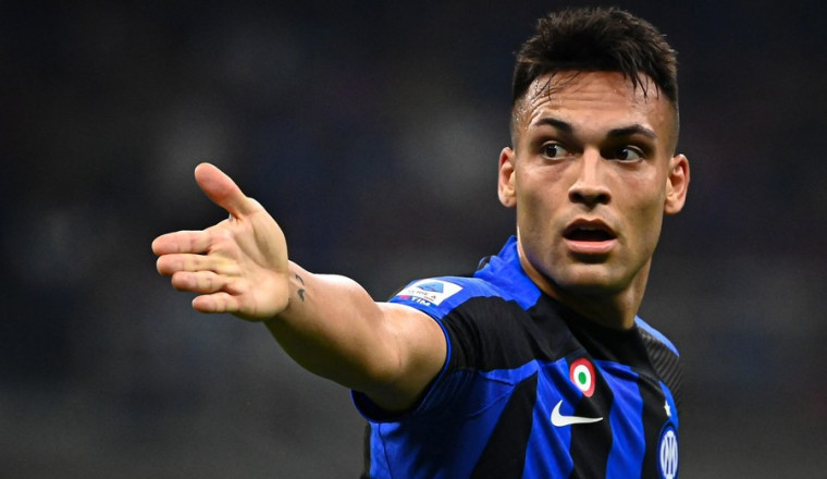 4 Gol Lautaro Martinez Bawa Inter Milan Menang 10-0 di Laga Pramusim