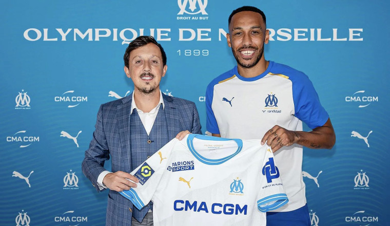 Resmi ! Pierre-Emerick Aubameyang Gabung Marseille
