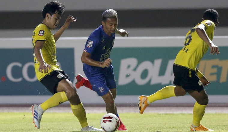 Hasil Akhir Arema Vs Barito Putera Skor : 0-4