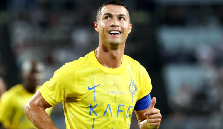Cristiano Ronaldo "Beringas"! Cetak Hattrick dan Pastikan Al Nassr Pesta Lima Gol