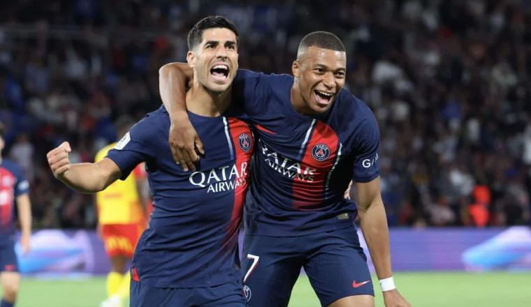 Mbappe Cetak 2 Goal, PSG Benamkan Lens 3-1!