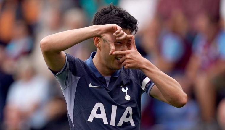 Son Heung-min Hattrick, Tottenham Permalukan Tuan Rumah Burnley!