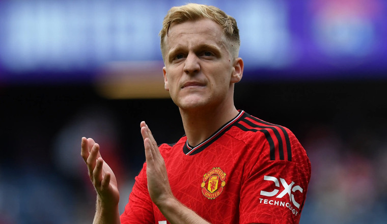 Donny van de Beek Lanjutkan Karir ke Turki?
