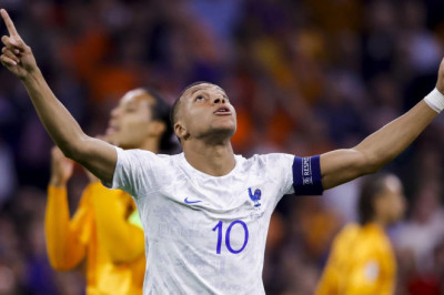 Kylian Mbappe! Man of the Match Belanda vs Prancis