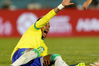 Tindakan Operasi Segera Dilakukan, Setelah Neymar Dipastikan Cedera ACL