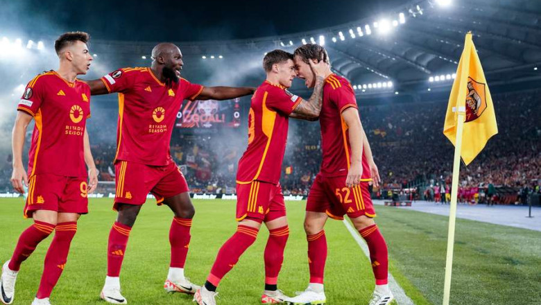 Hasil Liga Europa, AS Roma vs Slavia Praha: Skor 2-0