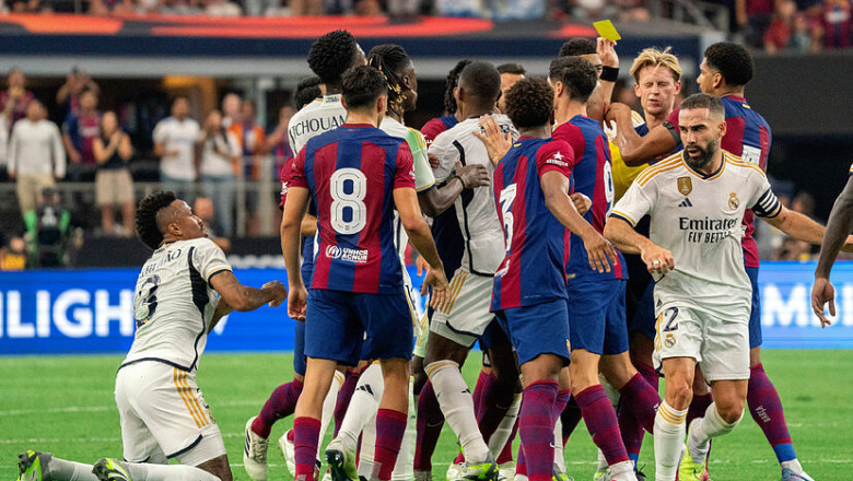 Jaga Puncak Klasemen, Real Madrid Wajib Menang di El Clasico