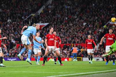 Manchester City Bungkam Publik Old Trafford! Man United vs Man City: Skor 0-3