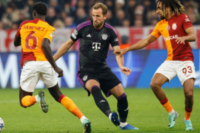 Brace Harry Kane Pastikan Bayern Munchen Lolos Babak 16 Besar