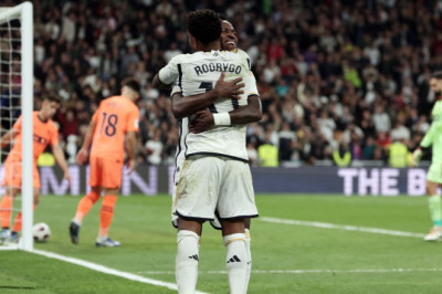 Duo Brasil Tampil Cemerlang, Real Madrid Hajar Valencia 5-1