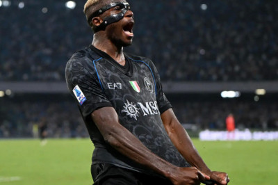 Victor Osimhen Tolak Tawaran 'Gila' dari Arab Saudi