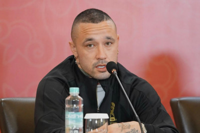 Pesan Radja Nainggolan, Jadilah Tuan Rumah Piala Dunia Sebaik Mungkin