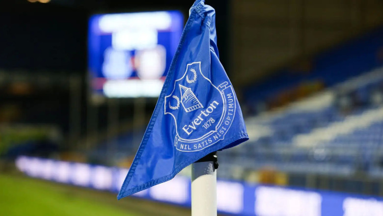 Langgar Financial Fair Play (FFP), Everton Dihukum Pengurangan 10 Poin