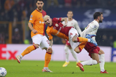 Drama 6 Gol Warnai Hasil Imbang Galatasaray vs Manchester United: Skor 3-3