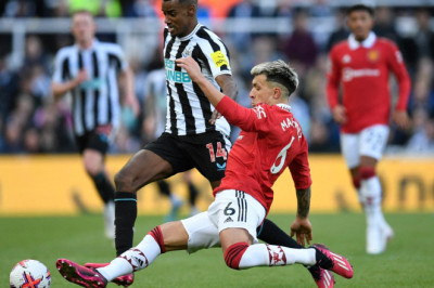 Prediksi Line Up Newcastle vs Manchester United