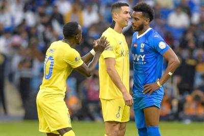 Tampil Tangguh, Al Hilal Hajar Al Nassr 3 Gol Tanpa Balas