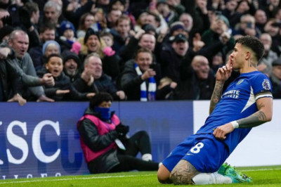Hasil Akhir Chelsea vs Brighton H A , The Blues Menang Tipis 3-2