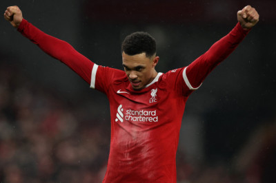 Hasil Akhir Liverpool vs Fulham , Comeback The Reds Menang 4-3