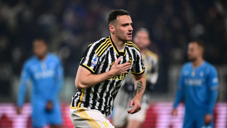 Tumbangkan Napoli, Juventus Puncaki Klasemen Sementara Serie A