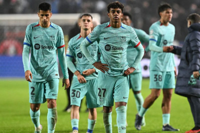 Drama Lima Gol Warnai Kekalahan Barcelona di Markas Royal Antwerp