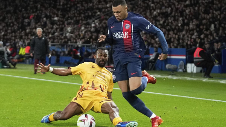 Brace Mbappe Bantu Paris Saint-Germain Jaga Jarak dari Kejaran Nice