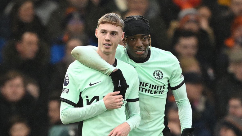 Drama Lima Gol Warnai Kemenangan Chelsea atas Luton Town