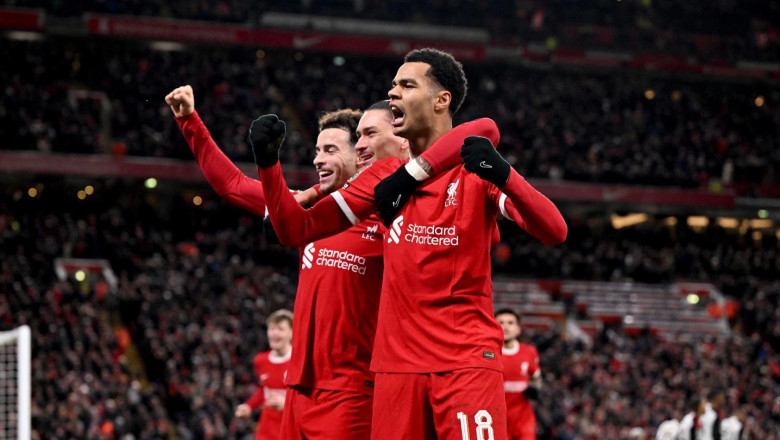 Berhasil Comeback, Liverpool Atasi Perlawanan Fulham