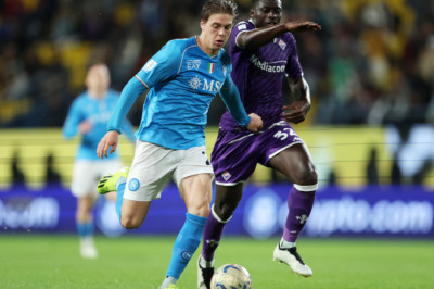 Gasak Fiorentina 3-0, Napoli Lolos ke Final Supercoppa Italia