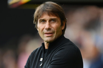 Fix! Antonio Conte Setuju Tangani AC Milan