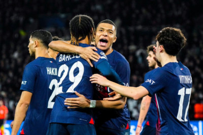 Tampil Dominan, PSG Bungkam Real Sociedad 2-0
