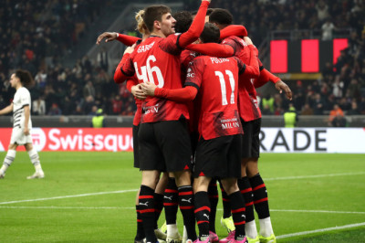 Tampil Impresif, AC Milan Hajar Rennes 3 Gol Tanpa Balas