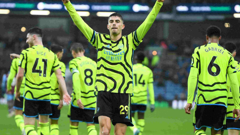 Gasak Burnley 5-0, Arsenal Terus Pepet Pemuncak Klasemen