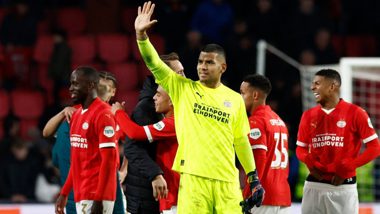 Prediksi Susunan Pemain PSV Eindhoven vs Borussia Dortmund