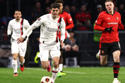 Kalah 2-3 di Markas Rennes, AC Milan Tetap Lolos Babak 16 Besar UEL