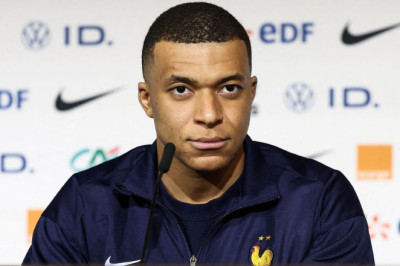 Kylian Mbappe: Bantah Rumor Pindah ke Real Madrid! Ini Penjelasannya