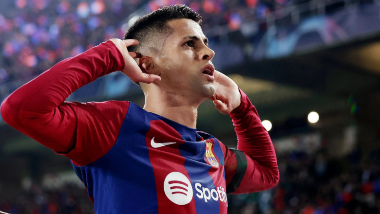 Bursa Transfer Memanas! Arsenal Coba Bajak Joao Cancelo