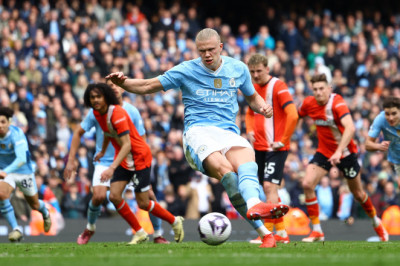 Manchester City Menang Telak 5-1 atas Luton Town di Etihad Stadium