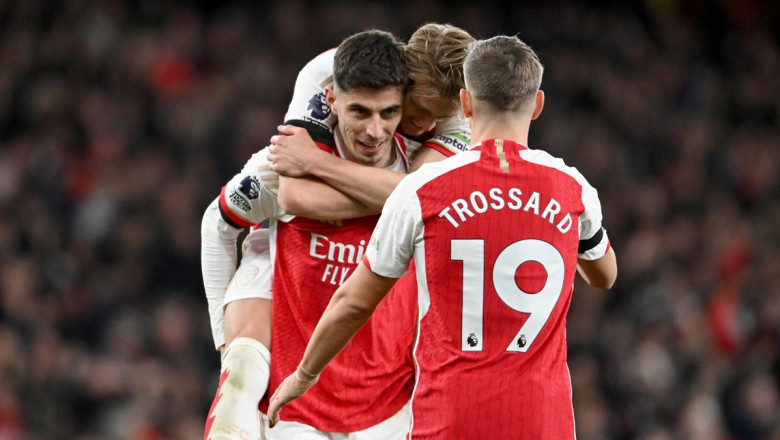 Tampil Menggila, Arsenal Gasak Chelsea 5-0 dalam Derby London