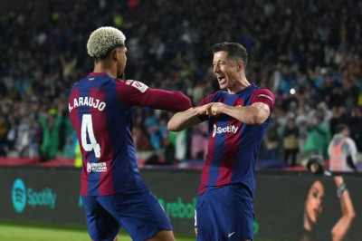 Tampil Gemilang, Barcelona Raih Kemenangan 4-2 atas Valencia dalam Pekan ke-33 La Liga