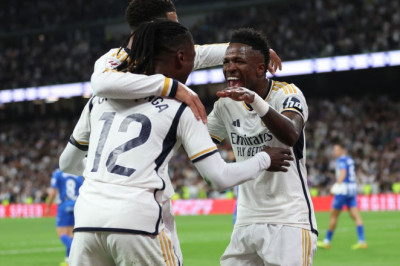 Real Madrid Melumat Deportivo Alaves 5-0 di Santiago Bernabeu